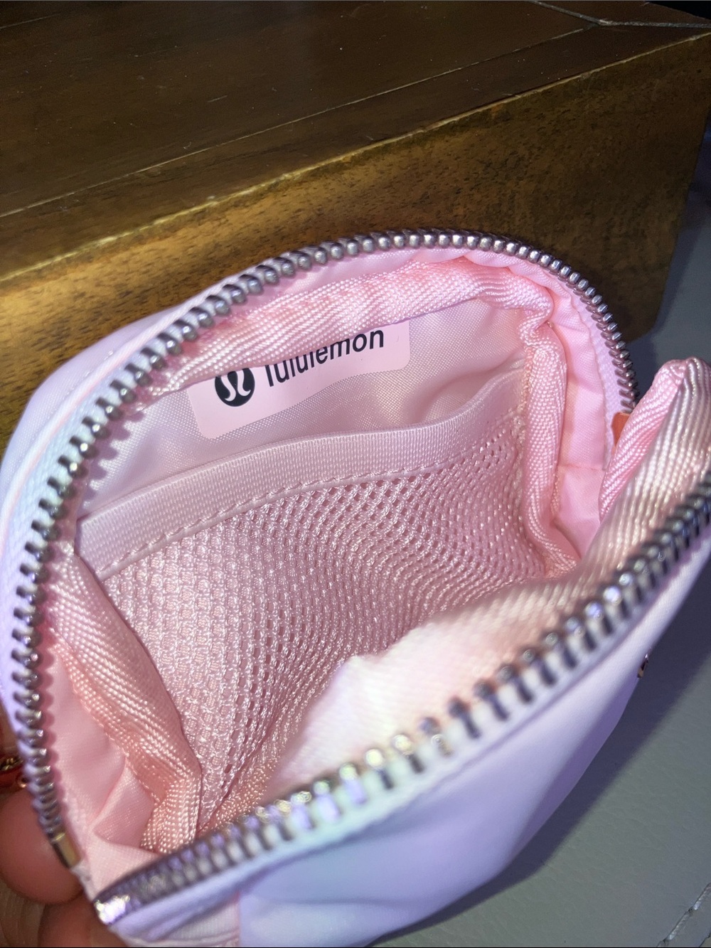 lululemon everywhere belt bag nano pale pink rose gold - Picture 5 of 7